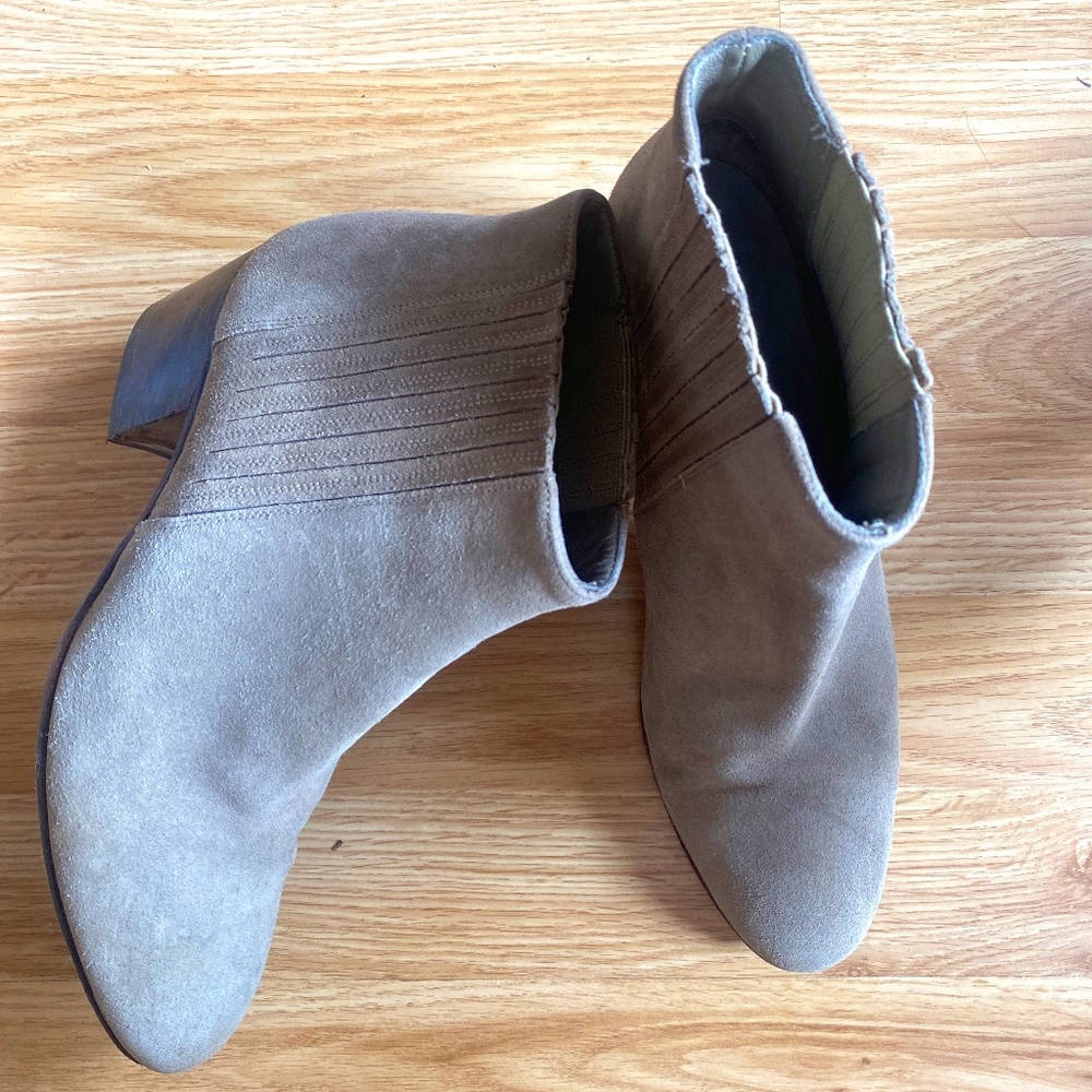 Vince Booties